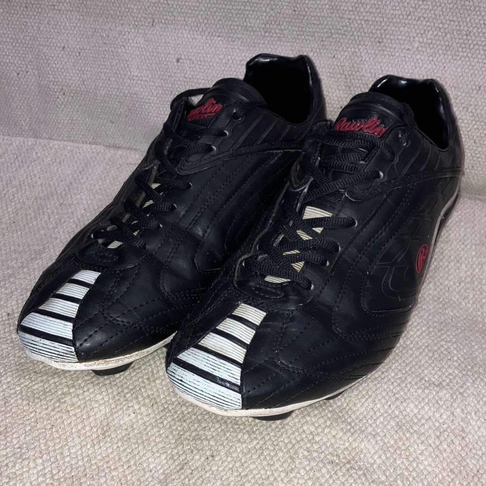 Rawlings men’s size 10 turf soccer / football Athletic Shoes stitched metal pins